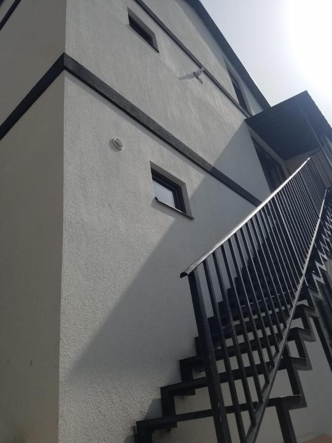 Urban Stay Rooms In Tiflis Dış mekan fotoğraf